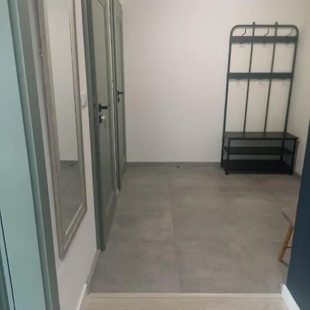 Bialopradnicki Siewna 公寓 *