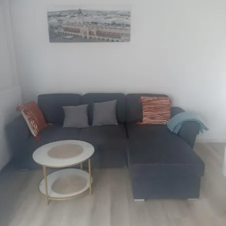 Bialopradnicki Siewna 公寓 *